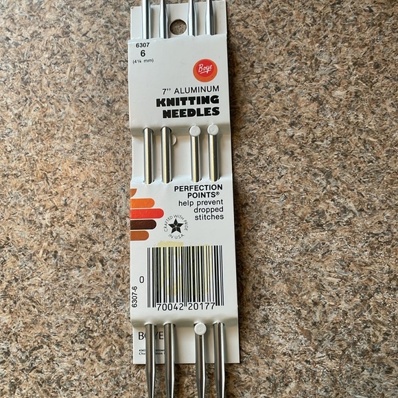 Lot Of 7 Knitting Supplies - Picture 8 of 8